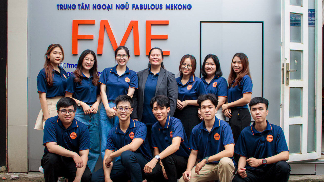 Đội ngũ nhân viên trung tâm ngoại ngữ FME