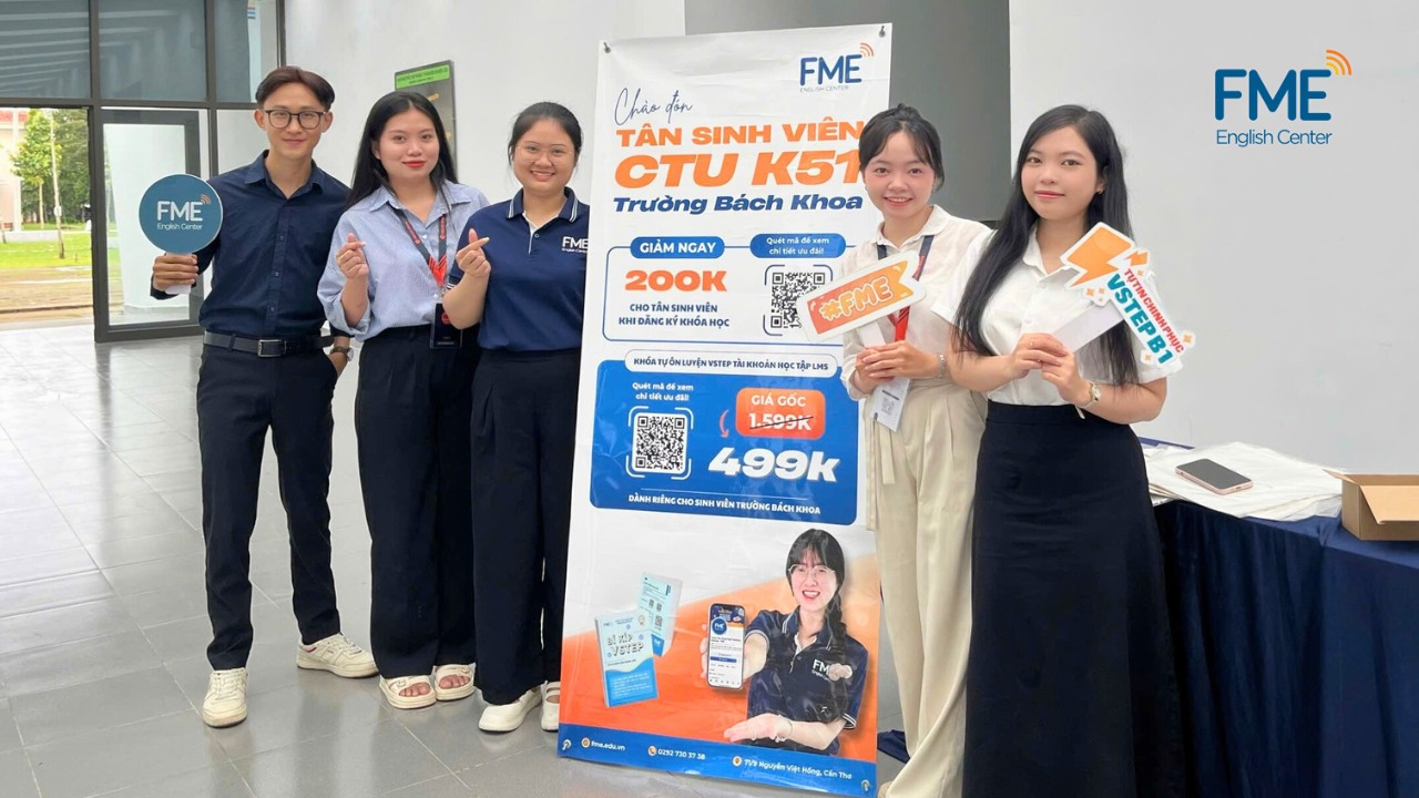 Đội ngũ FME English Center giao lưu cùng tân sinh viên Bách Khoa CTU K51 trong ngày hội chào đón năm học mới 2025
